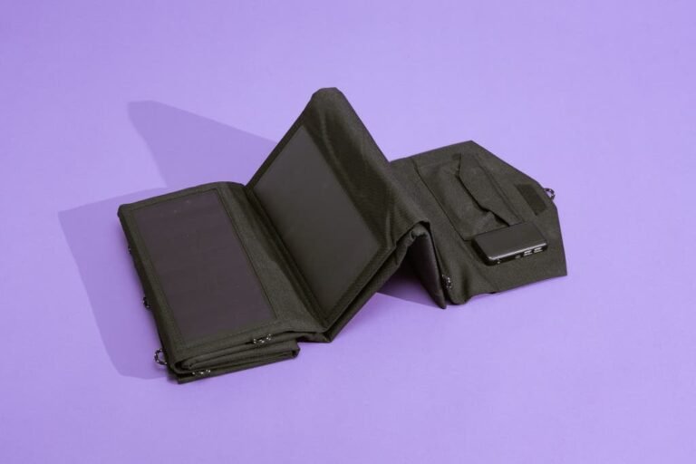 portablesolarchargers 2048px 9660