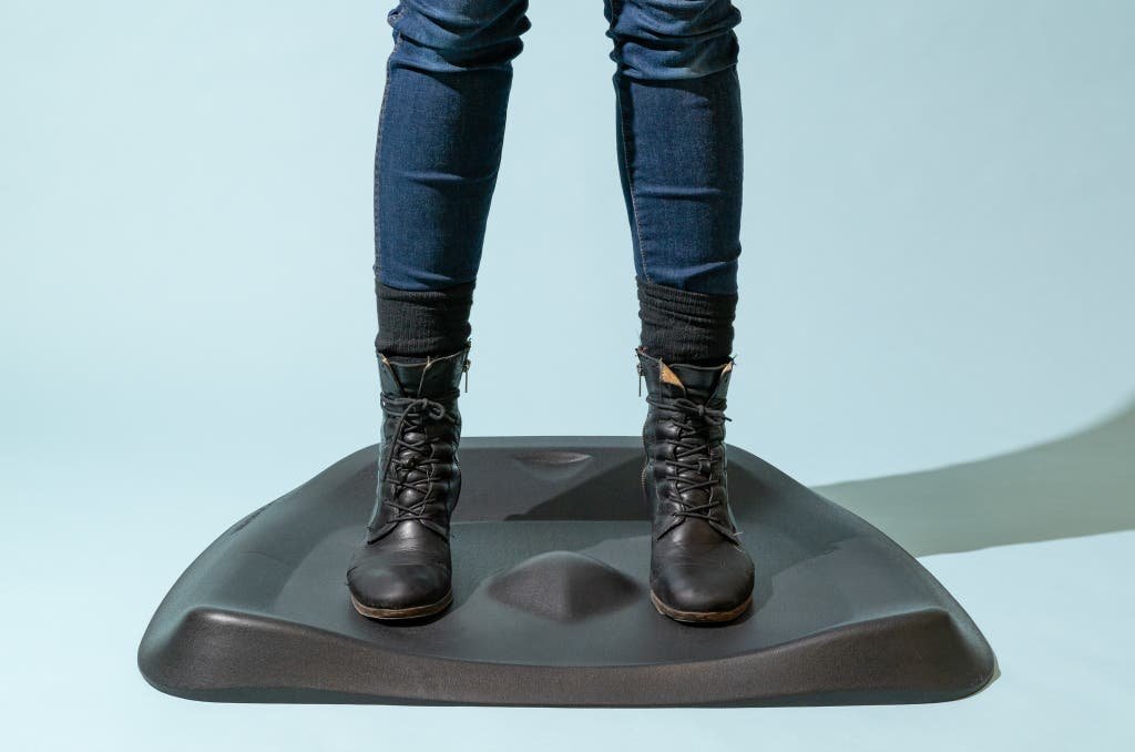 standingdeskmat 2048px 5303